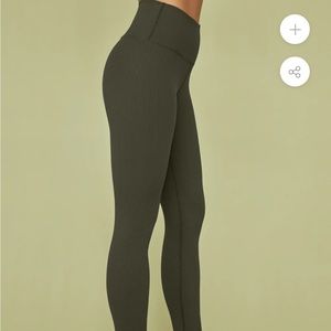 Carbon 38 Ribbed 7/8 Leggings